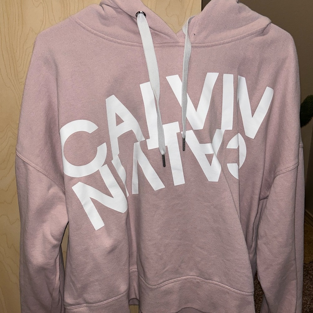 Calvin Klein sweatshirt, light pink, size xxl but fits like a medium/ large